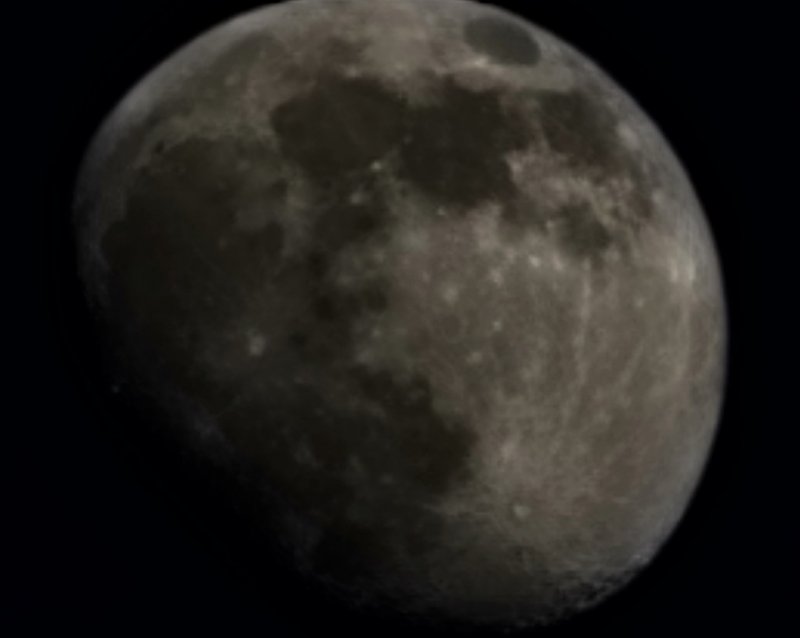 Moon S22.jpg