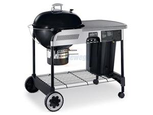 bbqgrillsbuyer.com_wp_content_uploads_2011_04_weber_performer_grill_table_space_and_rack.jpg