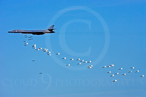 www.cloud9photography.us_Military_Aviation_Photo_M_Z_ORDNANCE_9f9cd3336859adb751953d70bd44e76e.jpg